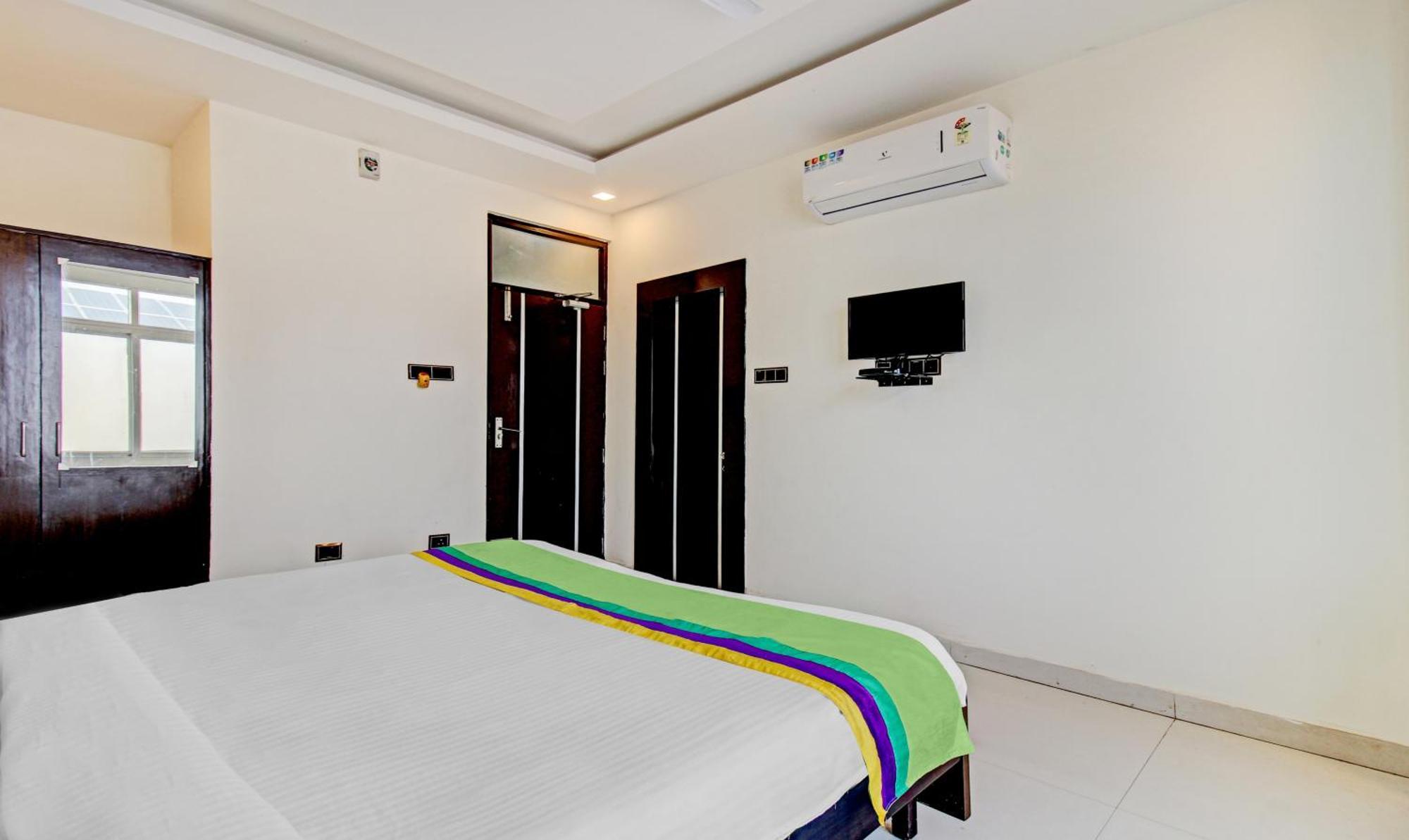 Treebo Silver Grand New Agreement Lucknow Esterno foto