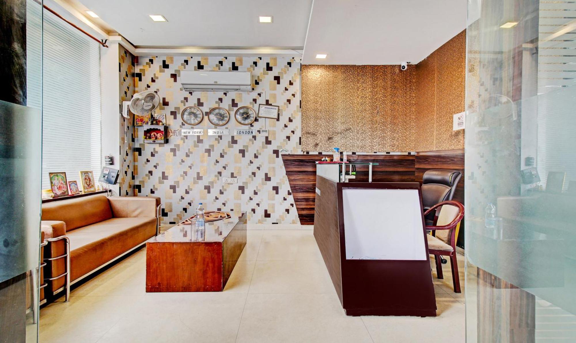 Treebo Silver Grand New Agreement Lucknow Esterno foto