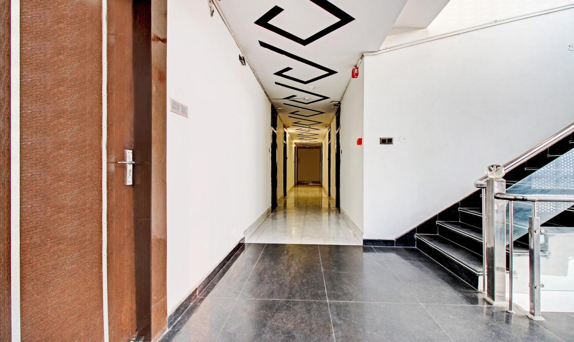 Treebo Silver Grand New Agreement Lucknow Esterno foto